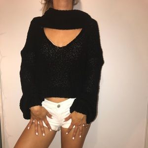 Keyhole cutout sweater⭐️
